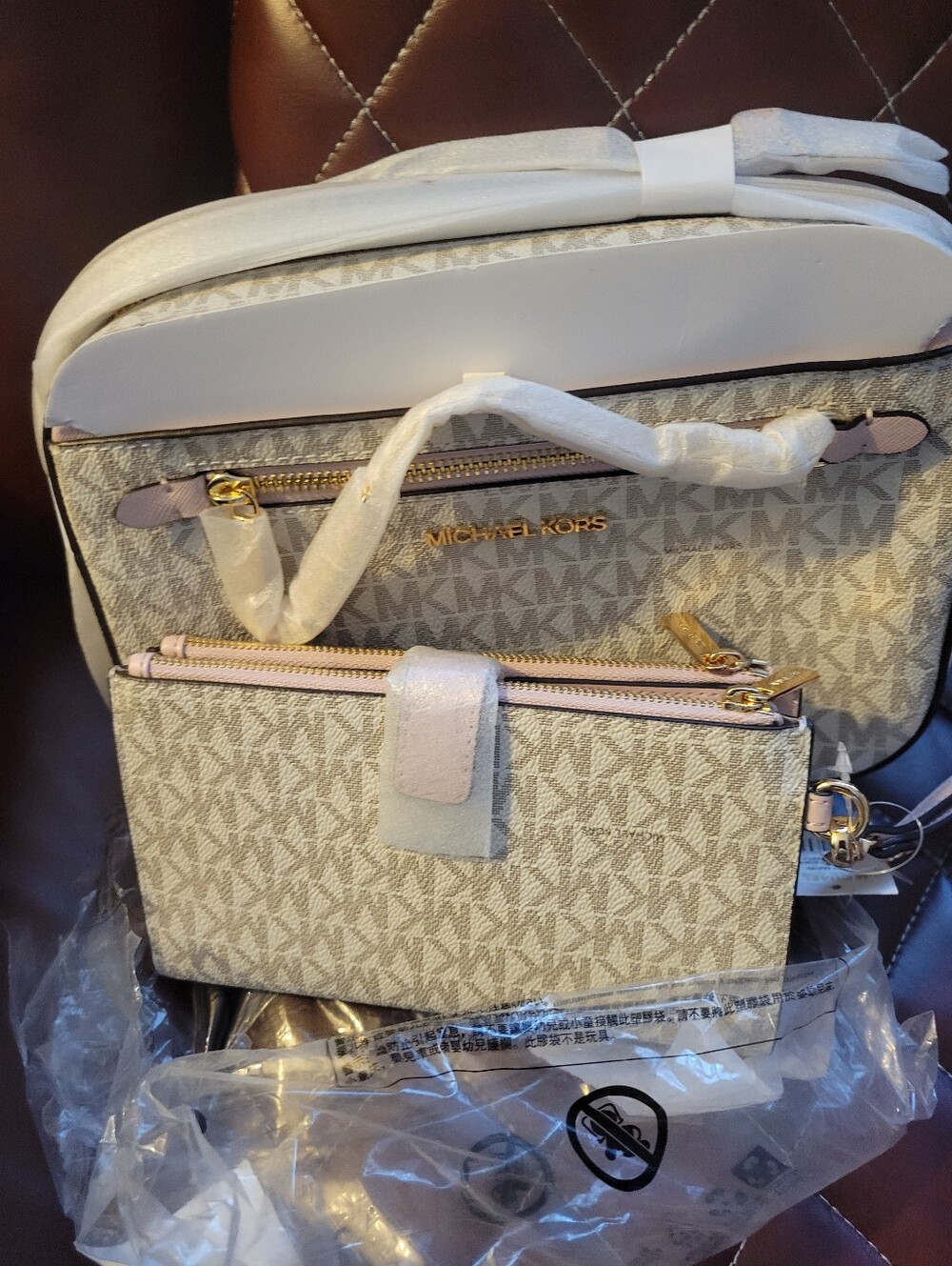 Michael Kors Beige and Light Pink Signature Crossbody with Wristlet